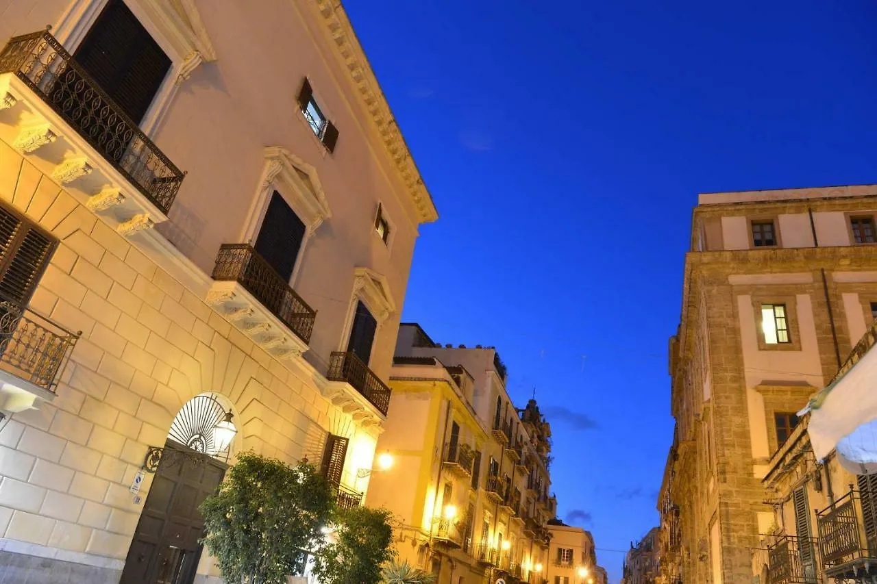Lodge Real Umberto I° Suite - Kalsa Palermo Italy