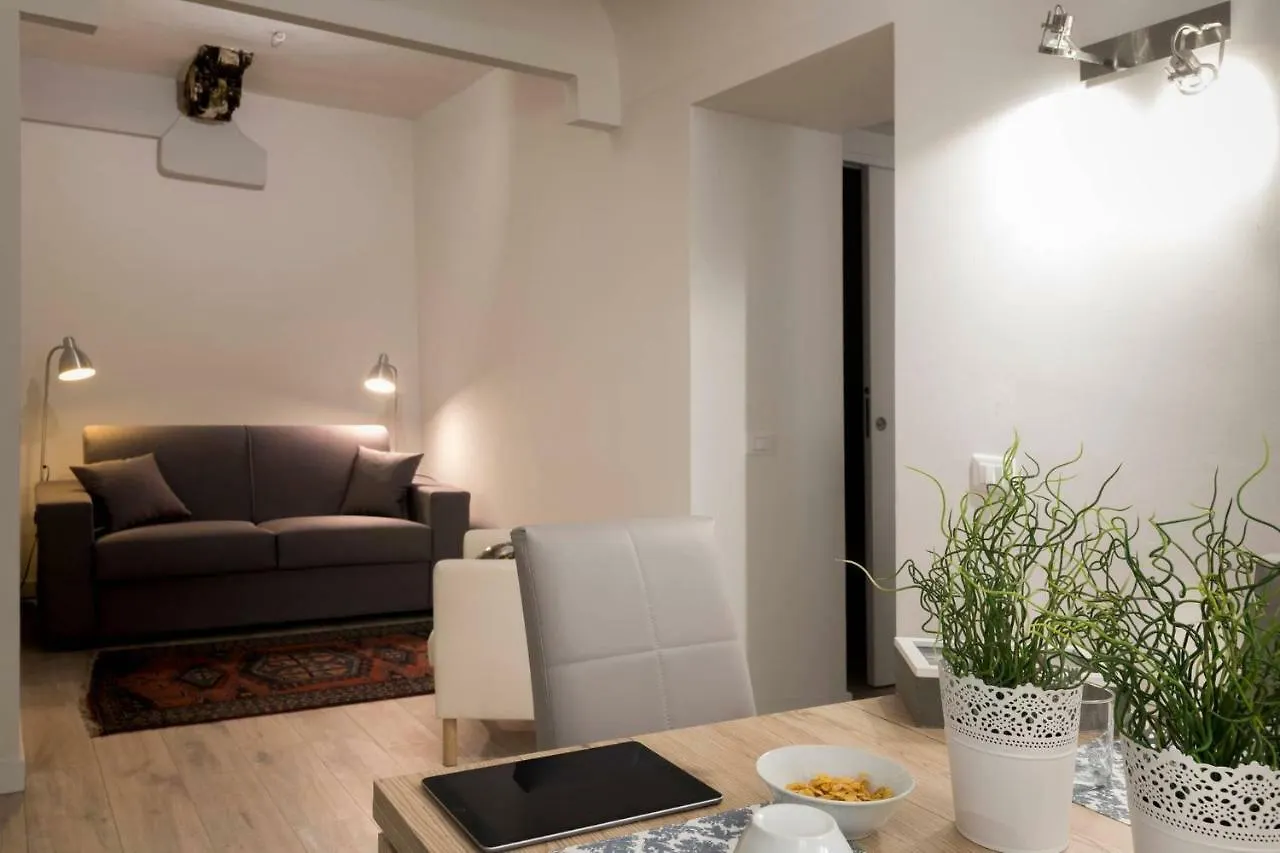 Real Umberto I° Suite - Kalsa Palermo Italy